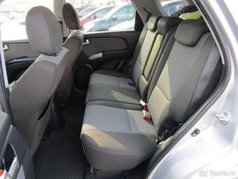 Kia Sportage 2.0 i , 104 kW benzín, 2009 - 7