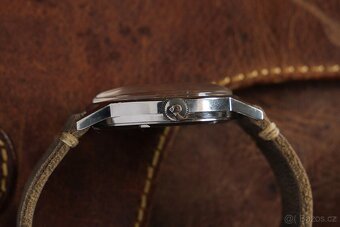 OMEGA geneve 136,070 - 7