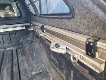Nissan Navara 3.0 V6 dCi 170 kW Automat 4x4 - 7