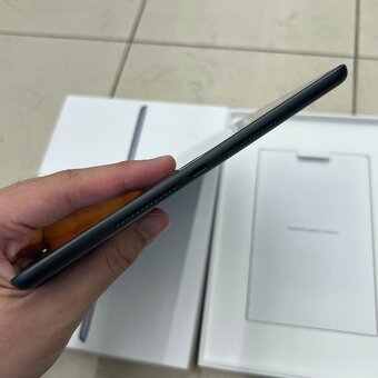 iPad 10.2 SIM LTE: SKVĚLÝ STAV, CZ, Office, ZÁRUKA 12 měsíců - 7