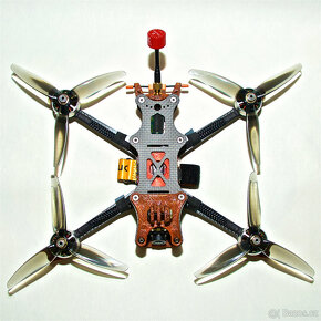 Nový freestylový dron AMAXinno Freestyle F5S Doprava ZDARMA - 7