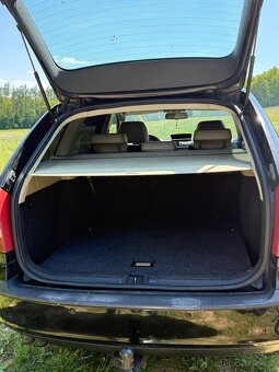 Škoda Octavia II, 2.0 TDi, Combi - 7