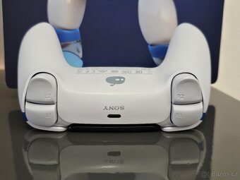 OVLADAČ PS5 LIMITOVANÁ EDICE / ASTRO BOT - 7