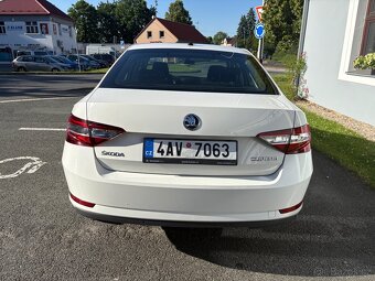 Škoda Superb III 2,0 TDI 110 kW Style - 7