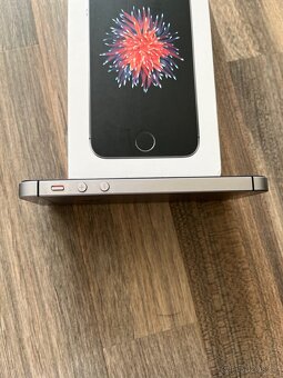 iPhone se 2016 - 7