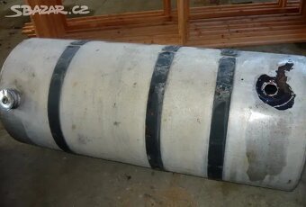 Velký výběr naftových, hydraulických, ad blue - 7