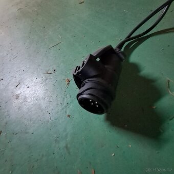 Nosič kol na tažné zařízení auta - 7
