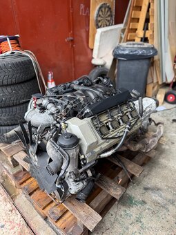 Motor M60B40 - kompletní - 7
