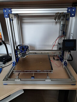 Prodám tiskárnu Prusa MK0 a náhradní díly na 3D tisk - 7