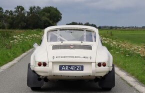 Porsche 911 R - 7