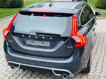 Volvo V60 2.0D 120KW 5VALEC AUTOMAT SENZORY VÝHŘEV R-DESIGN - 7