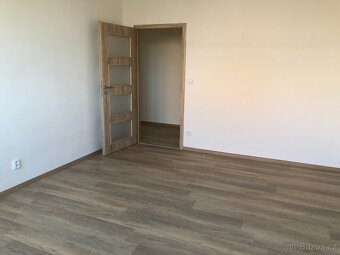 Pronájem bytu 2+1 67m2 Dlouhá Třída Havířov - 7