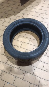 Pneumatiky Continental 225/45R17 - 7