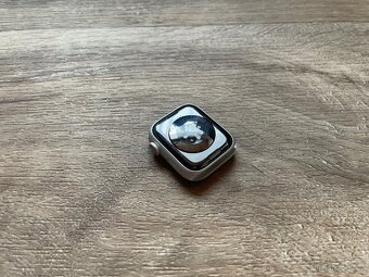 Apple Watch 8 41mm Cellular - 7