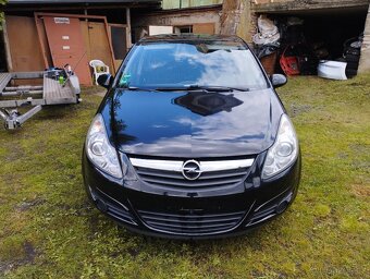 Opel Corsa D 1,2 benzín Top výbava - 7