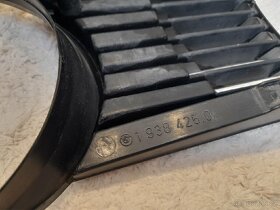 Mřížky světel BMW e32 - 7