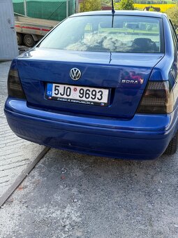 Volkswagen Bora 1.6 - 7