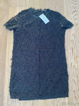 20ks šatů L-XL - 7