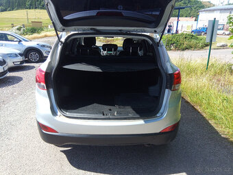 IX 35 2,0 i 122 kW, najeto jen 94.000 km - 7