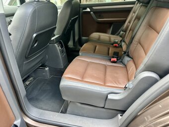 Volkswagen Touran, 7 míst, 2.0 TDI - 7