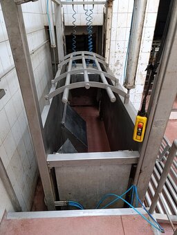 Rozprodám zařízení - stroje z jatek - linky - 7