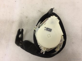 VW PASSAT B6 3C VARIANT 2005-2010 - ZADNÍ PÁSY - 7