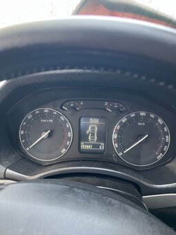 Škoda Octavia 2 2,0TDI - 7