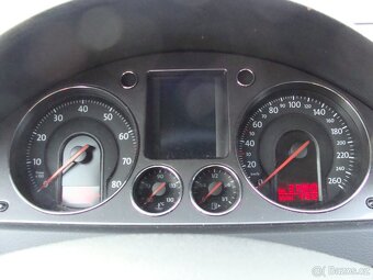 Volkswagen Passat, 1.6 FSi Trendline - 7