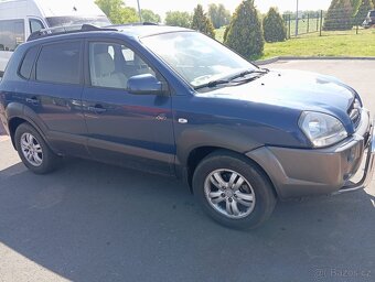 Hyundai Tuscon 2.0 crdi 4x4 - 7