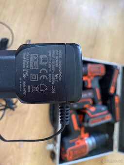 Akumulátorová vrtačka Black+Decker Bl188 - 7
