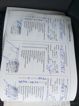 Opel Astra 106.000 km 2012 1.4 T benzín 1. Majitel . xenony - 7