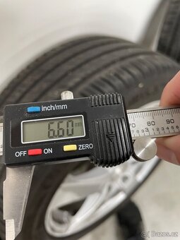 Pneu 225/50 r.17 - 7