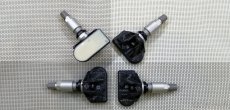 100% originálny TPMS senzor tlaku v pneumatike MERCEDES - 7