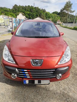 Peugeot 307sw OXYGO,1,6i 86000km - 7