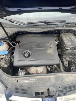 Volkswagen golf 5 1.4 16v - 7
