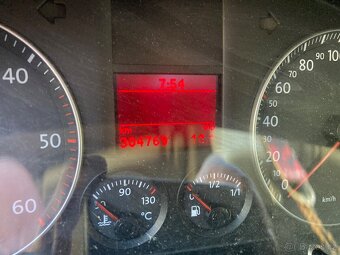 Vw touran 1,9tdi 74kw r.v.2003 - 7