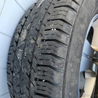 Elektrony na dodávku VW, rozteč 5x120, pneu Michelin. - 7