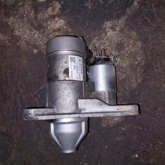 Náhradní díly Nissan Juke - 7