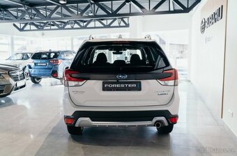 Subaru Forester 2.0i mHEV Style X-Tra Lineartronic - 7