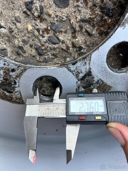 Prodám hvězdici kola 34 - 7