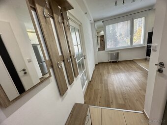 Pronájem byty 2+kk, 42 m2 - Jablonec nad Nisou, ev.č. 00076 - 7