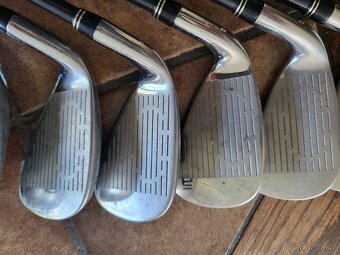 Golfový set - pánská železa pravá - Cobra King S9 - 7