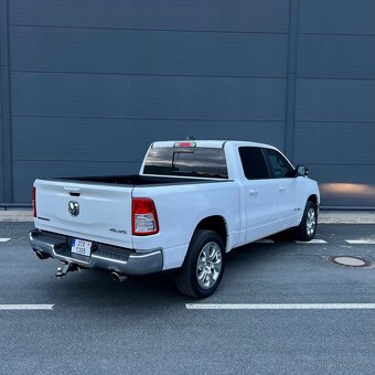 DODGE RAM 1500 BIGHORN 5,7 V8 HEMI 295kw - 7
