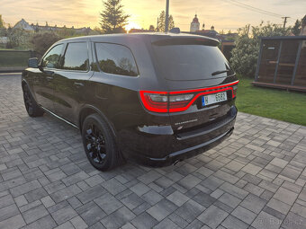 Dodge Durango RT 5,7 V8 AWD, Alcantara, 7 míst - 7