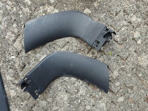 Plasty nárazníku / kufru Renault Megane III kombi 2010+ - 7