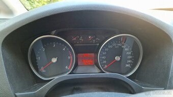 Ford S-Max - 7