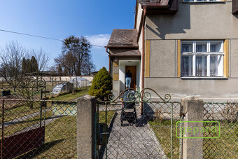 Prodej rodinného domu 4+1 s další stavební parcelou - 7