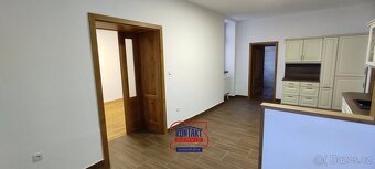 Pronájem bytu 3+kk, 72 m2 - Netolice, ev.č. MR-7571 - 7