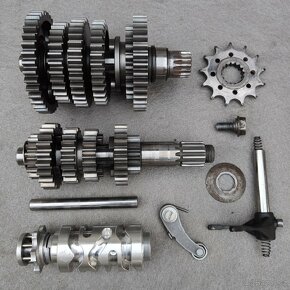 Náhradní díly - MOTOR - KTM 250 EXC-F 2004 - 7