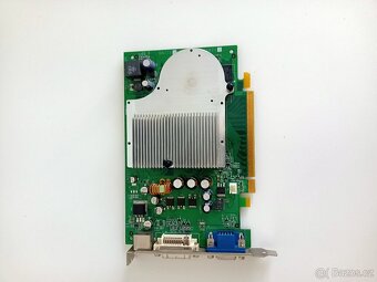 Staré retro grafické karty AGP, PCI, PCIe - 7